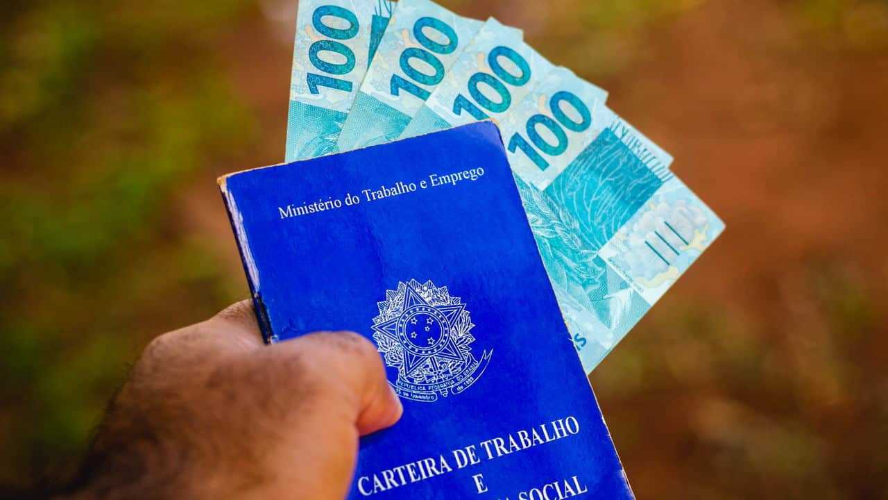 Fique por dentro das últimas notícias e acontecimentos em Advogado alerta sobre prazos essenciais que protegem direitos do trabalhador no Portal Minas. Veja o