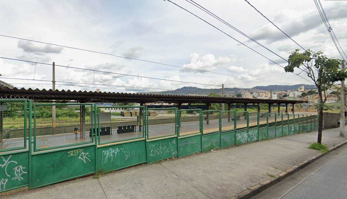 Fique por dentro das últimas notícias e acontecimentos em Tragédia em BH: Pedestre Morre Após Ser Atropelado por Veículo do Metrô no Portal Minas. Veja os