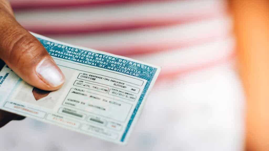 Fique por dentro das últimas notícias e acontecimentos em Novas regras da CNH Social ampliam oportunidades para brasileiros no Portal Minas. Veja os termos ma