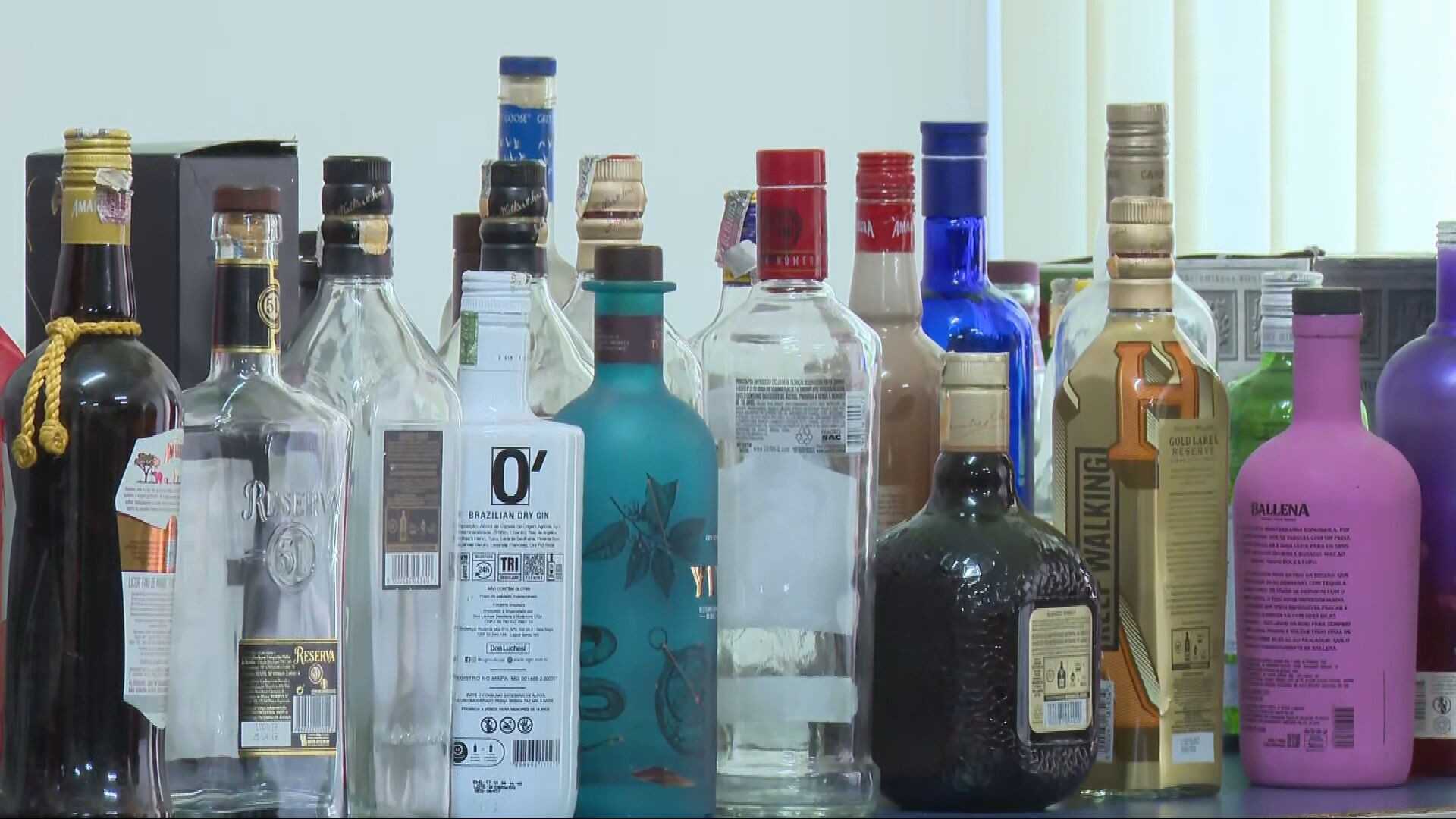 Fique por dentro das últimas notícias e acontecimentos em Investigação revela esquema de falsificação de bebidas na capital mineira no Portal Minas. Veja