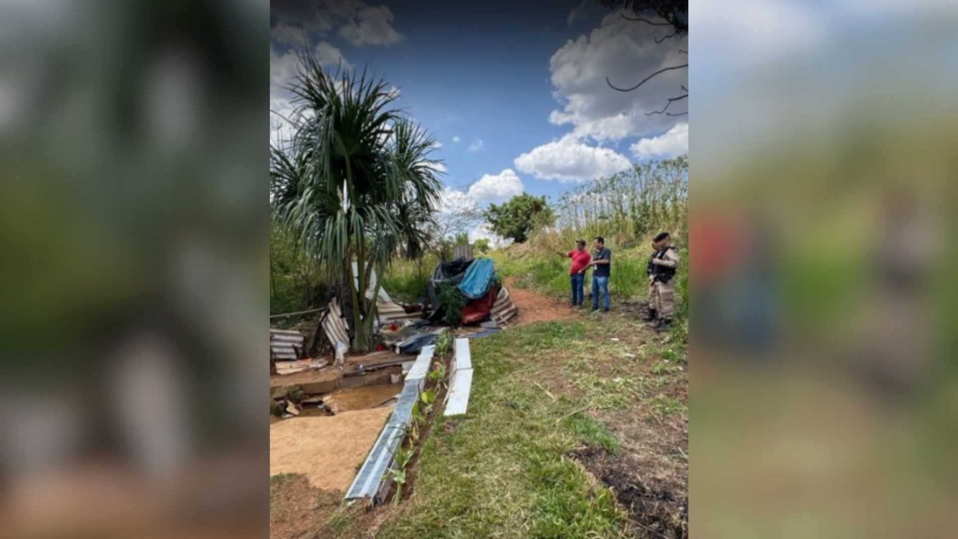 Fique por dentro das últimas notícias e acontecimentos em Homem é encontrado morto com múltiplos golpes na cabeça em Uberaba no Portal Minas. Veja os termo