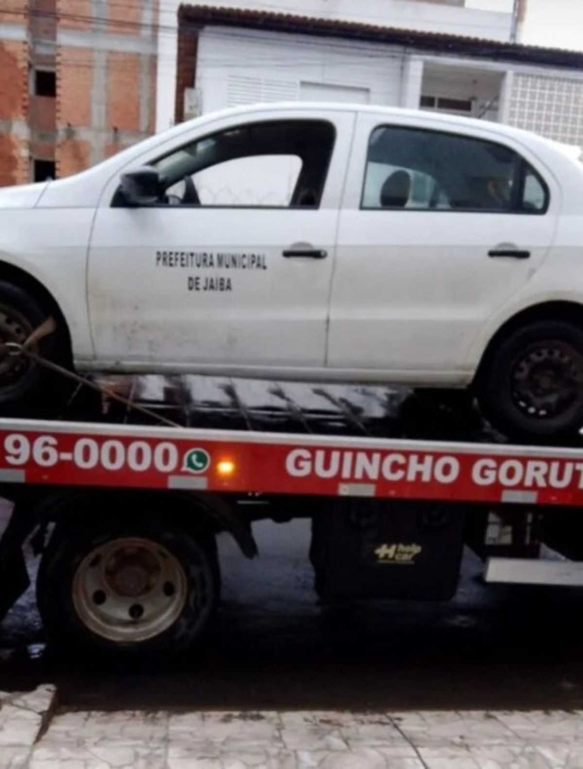 Fique por dentro das últimas notícias e acontecimentos em Servidor da Prefeitura de Jaíba é preso ao ser flagrado transportando drogas em carro oficial no P