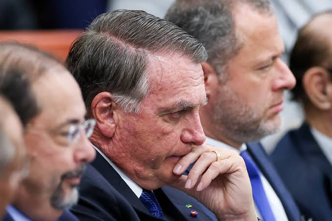 Fique por dentro das últimas notícias e acontecimentos em STF publica acórdão da condenação de Bolsonaro e aliados por tentativa de golpe no Portal Minas.